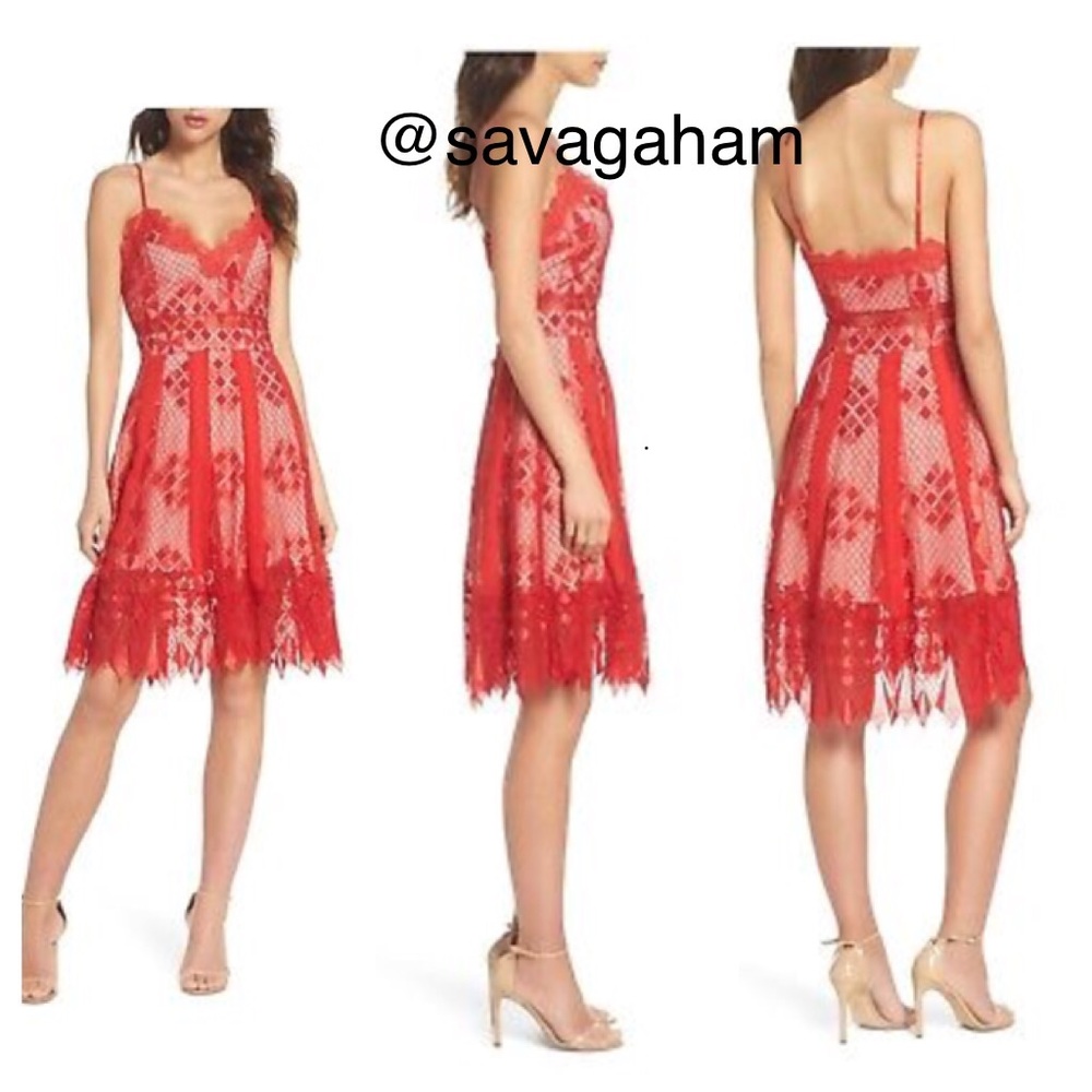 NWT Foxiedox Calla Geometric Lace Dress